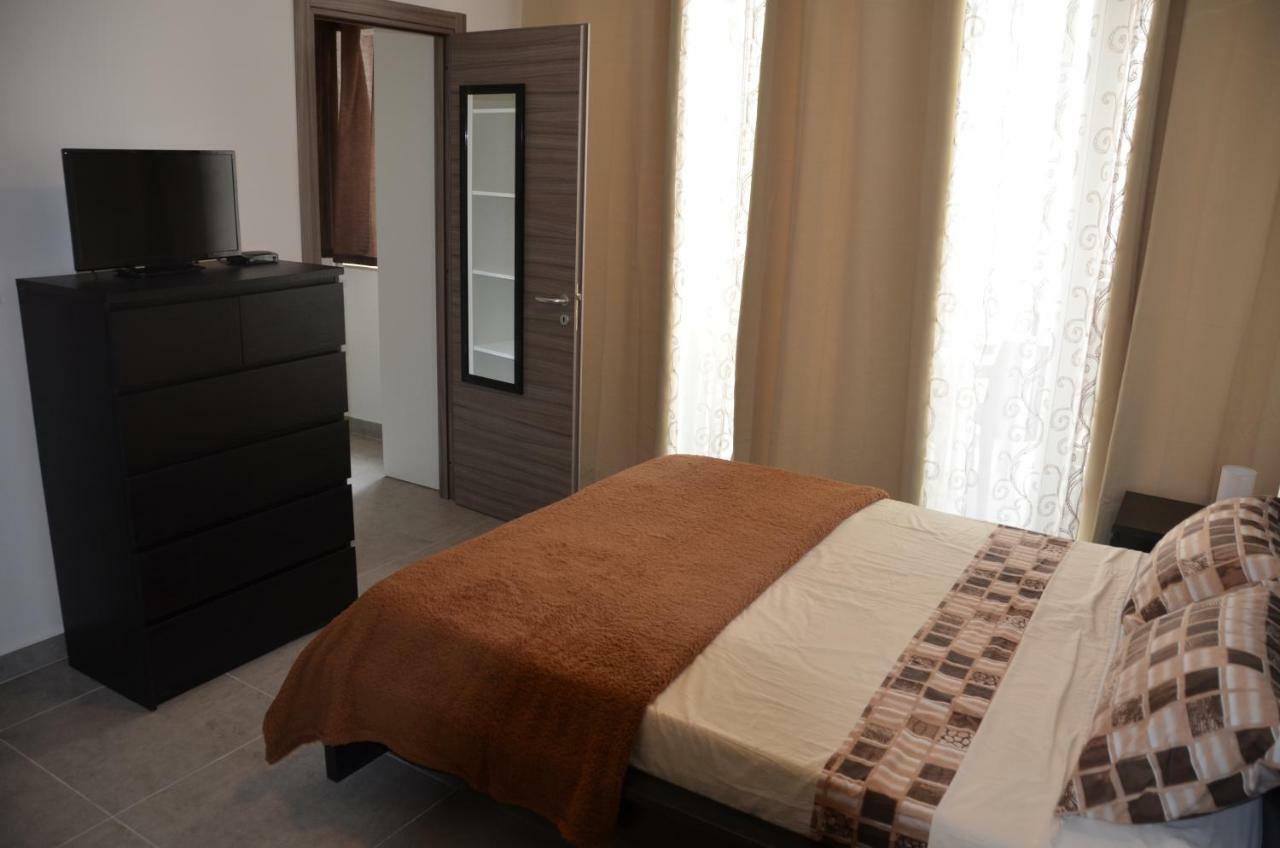 Pilgrim'S Rest Apartments Gzira Eksteriør billede