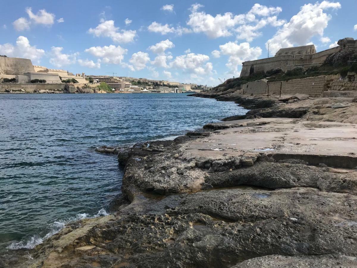 Pilgrim'S Rest Apartments Gzira Eksteriør billede